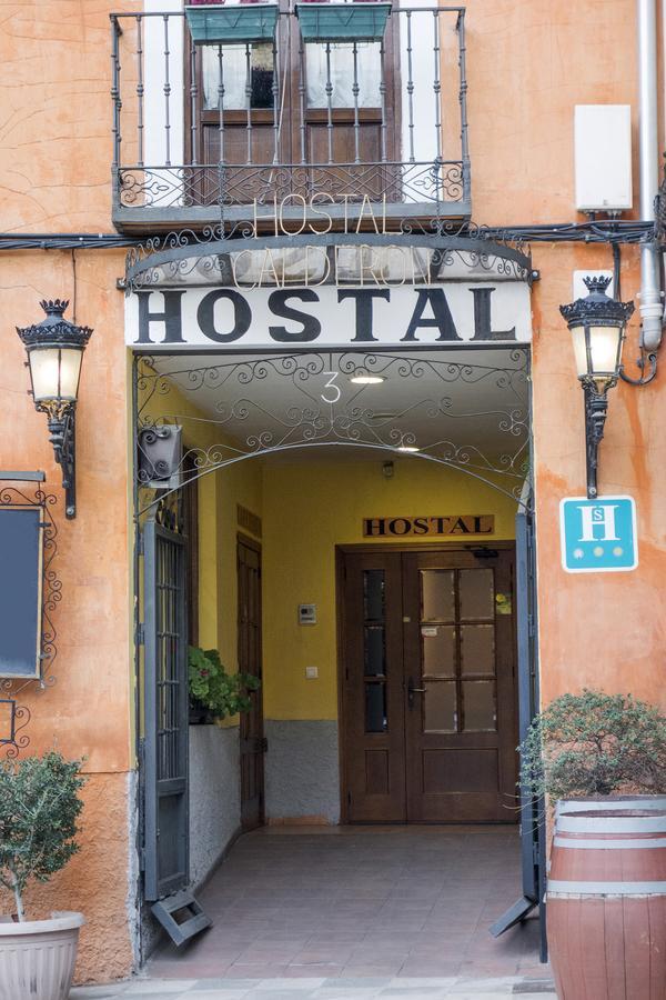 Hostal Calderon Cuenca เกว็งกา ภายนอก รูปภาพ