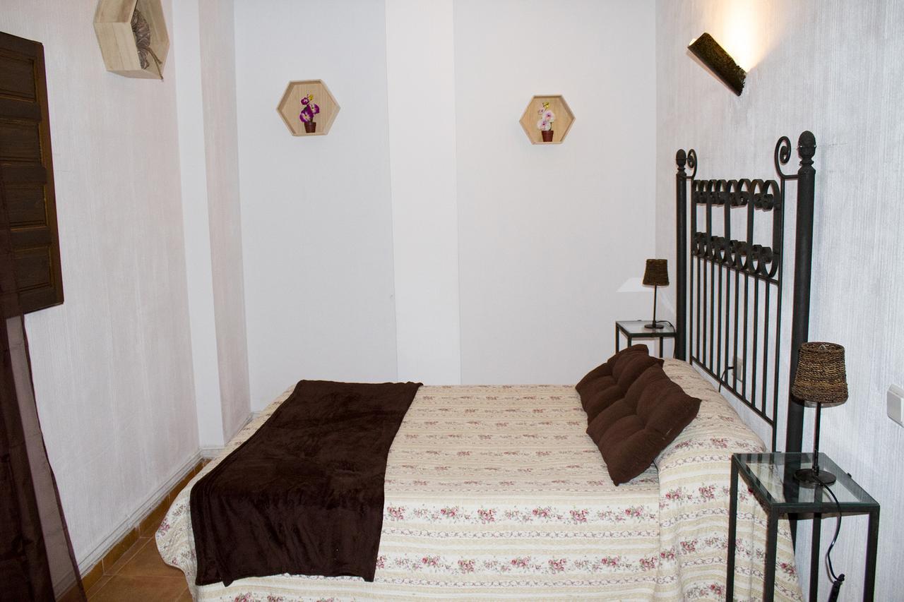 Hostal Calderon Cuenca เกว็งกา ภายนอก รูปภาพ
