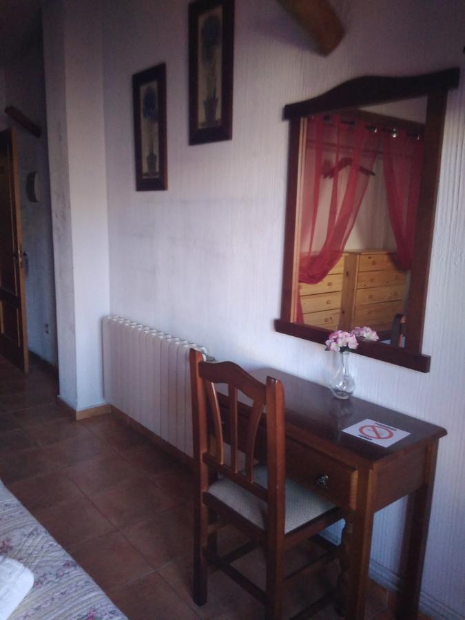 Hostal Calderon Cuenca เกว็งกา ภายนอก รูปภาพ