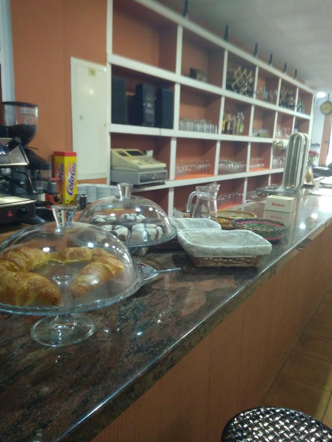 Hostal Calderon Cuenca เกว็งกา ภายนอก รูปภาพ