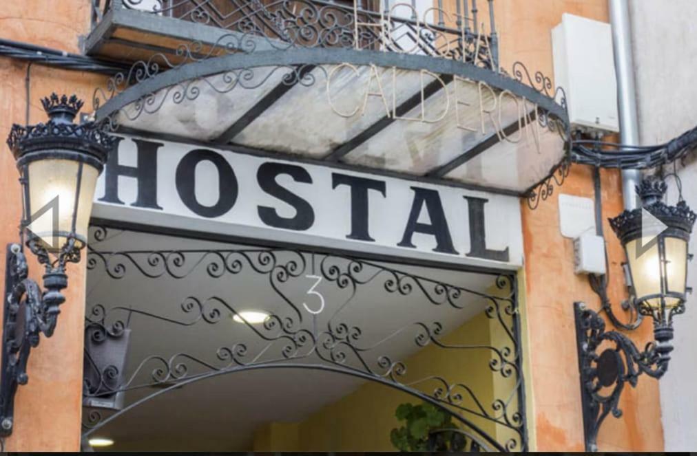 Hostal Calderon Cuenca เกว็งกา ภายนอก รูปภาพ