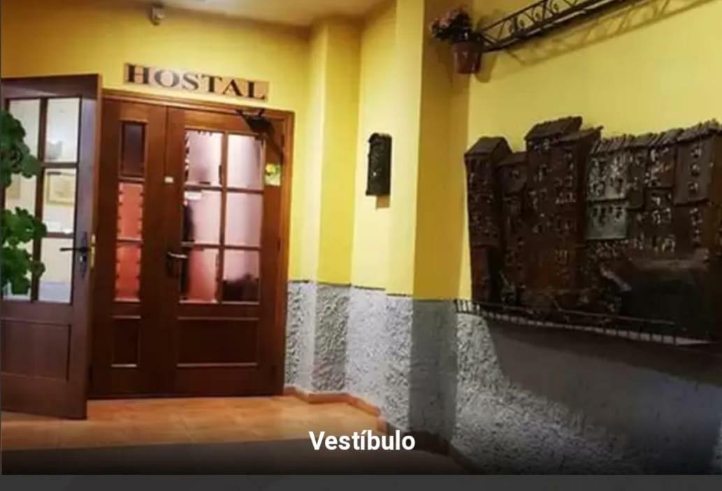 Hostal Calderon Cuenca เกว็งกา ภายนอก รูปภาพ