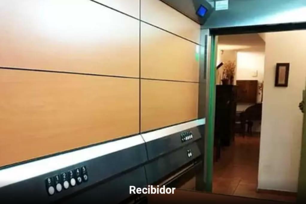 Hostal Calderon Cuenca เกว็งกา ภายนอก รูปภาพ