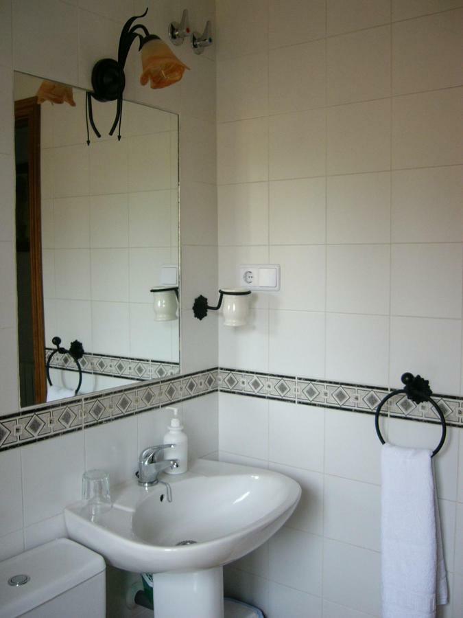 Hostal Calderon Cuenca เกว็งกา ภายนอก รูปภาพ