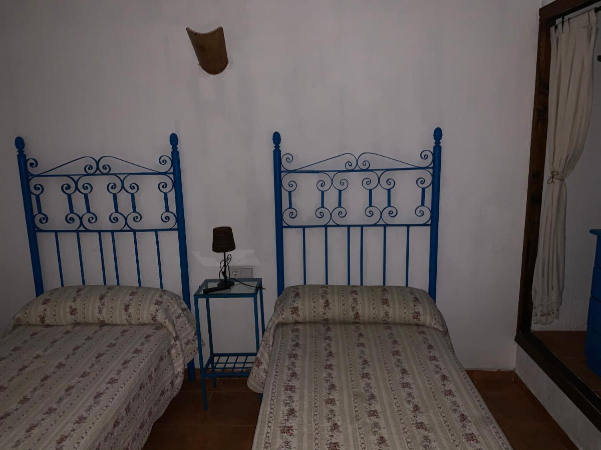 Hostal Calderon Cuenca เกว็งกา ภายนอก รูปภาพ